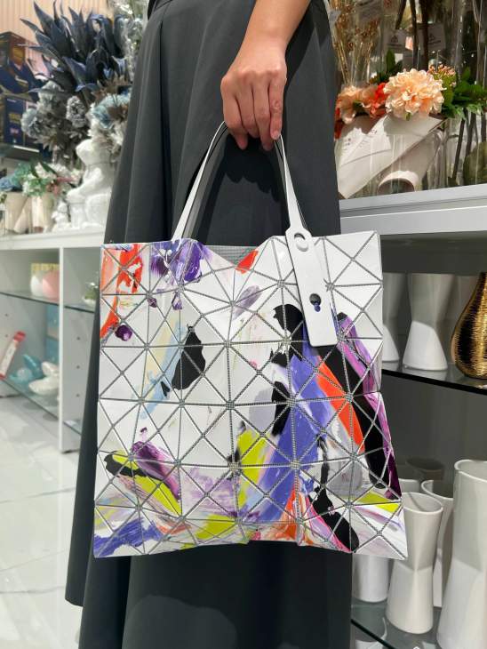 Picture of Issey Miyake Handbags _SKUfw140903531fw